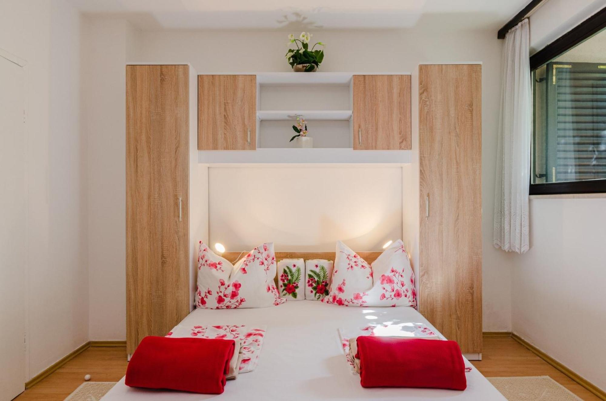 Apartamento Julia Selce 4,5 Exterior foto