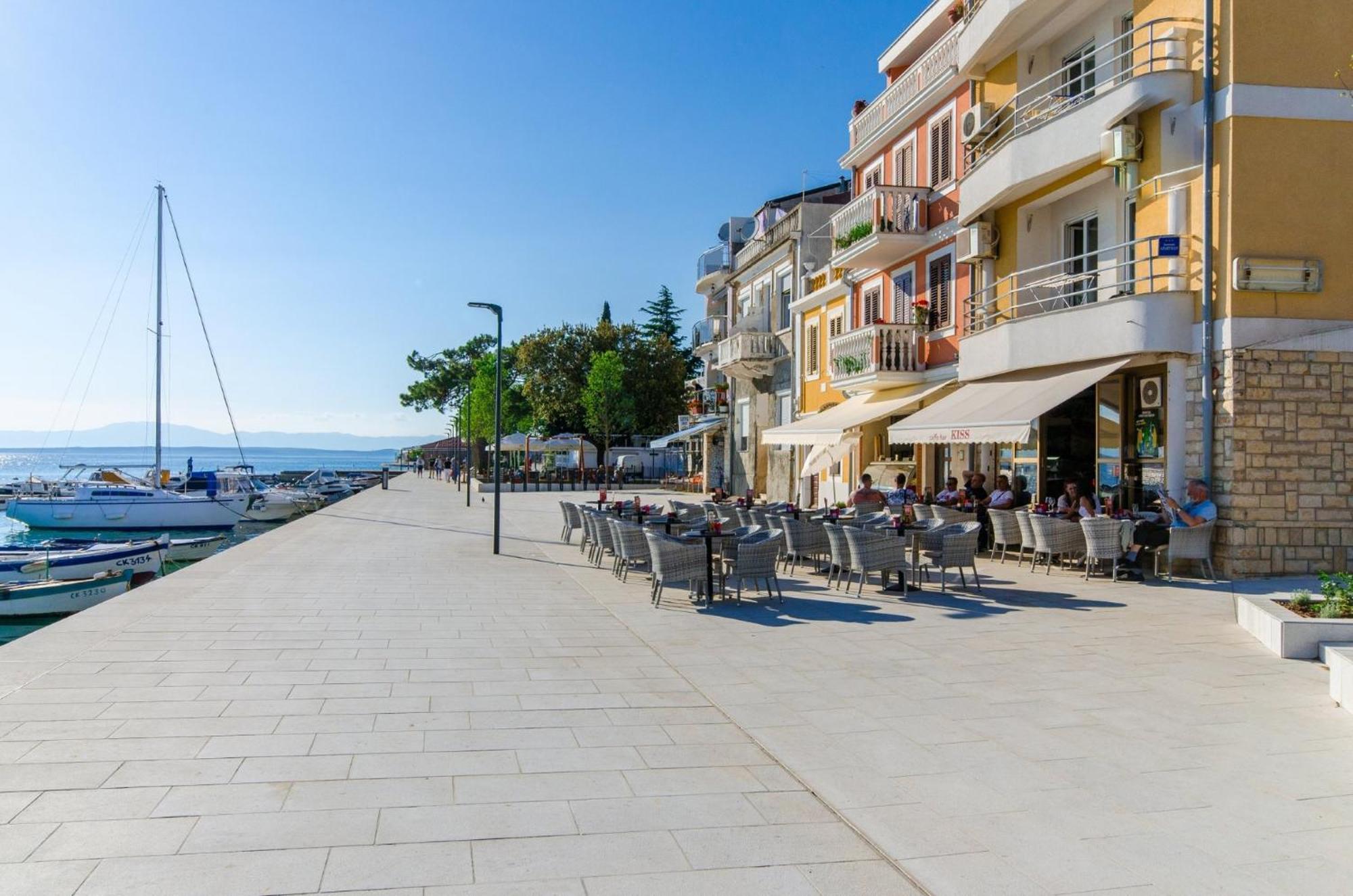 Apartamento Julia Selce 4,5 Exterior foto